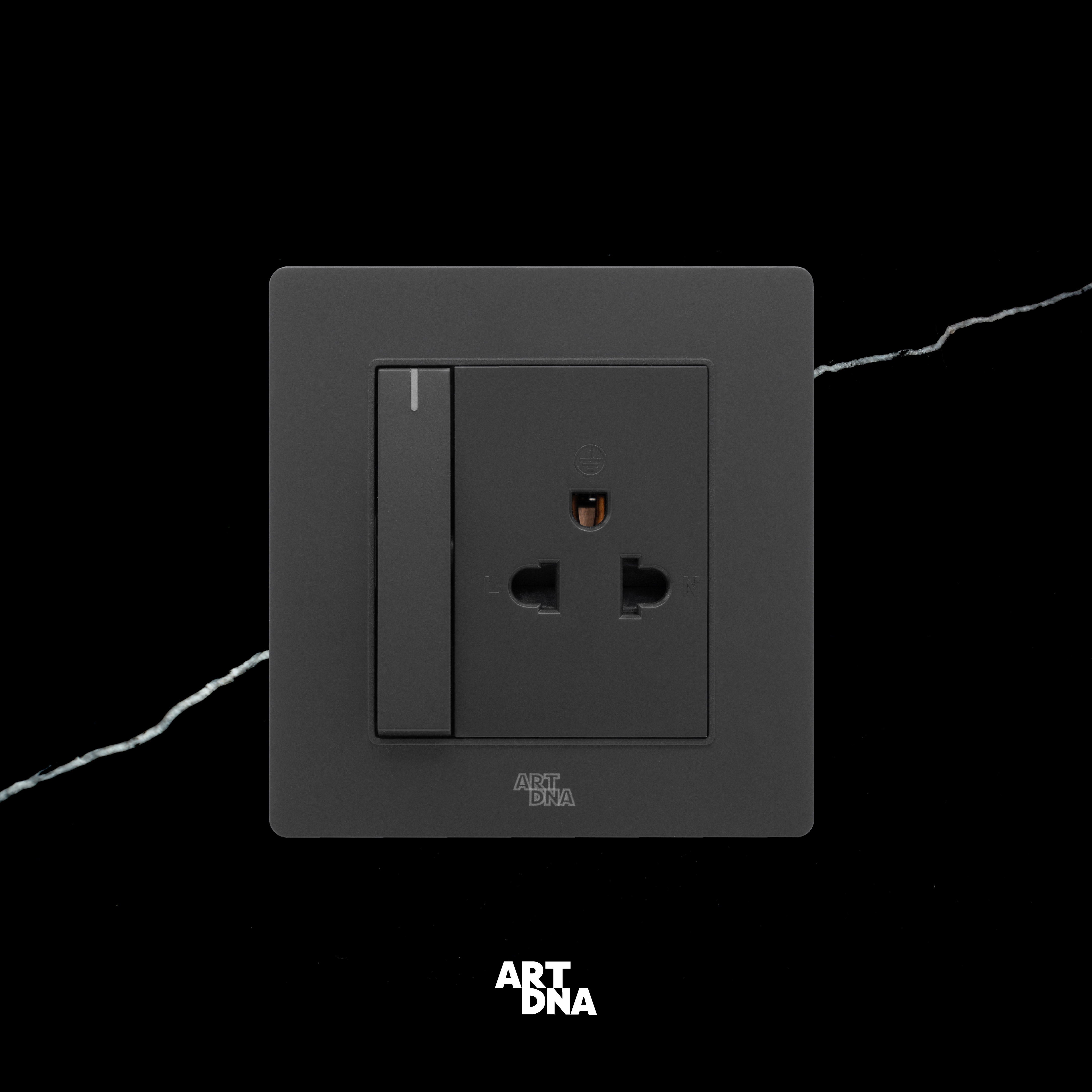 A61 FRAMELESS BLACK 3 PIN WITH SWITCH SOCKET